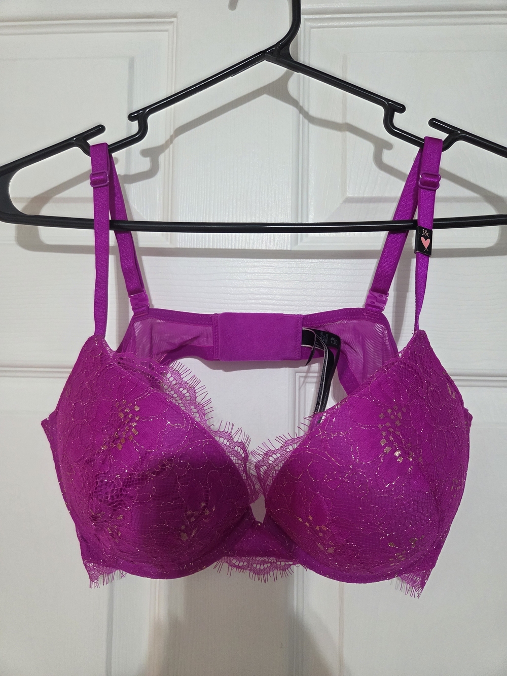 NWT Victorias Secret Lace Push-Up Bra, 38C in Fuchsia with Matching Large Thong